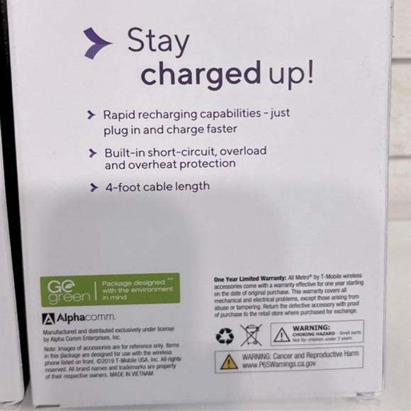 NIB Metro by T-Mobile Dual Port Car Charger & 2 Charging Cables PRICE FIRM - Picture 4 of 6